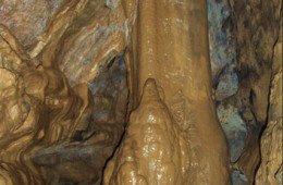 cuevas05